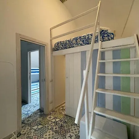 Petit Maison Jeranto Semesterbostad *