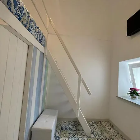 Semesterbostad Petit Maison Jeranto Nerano